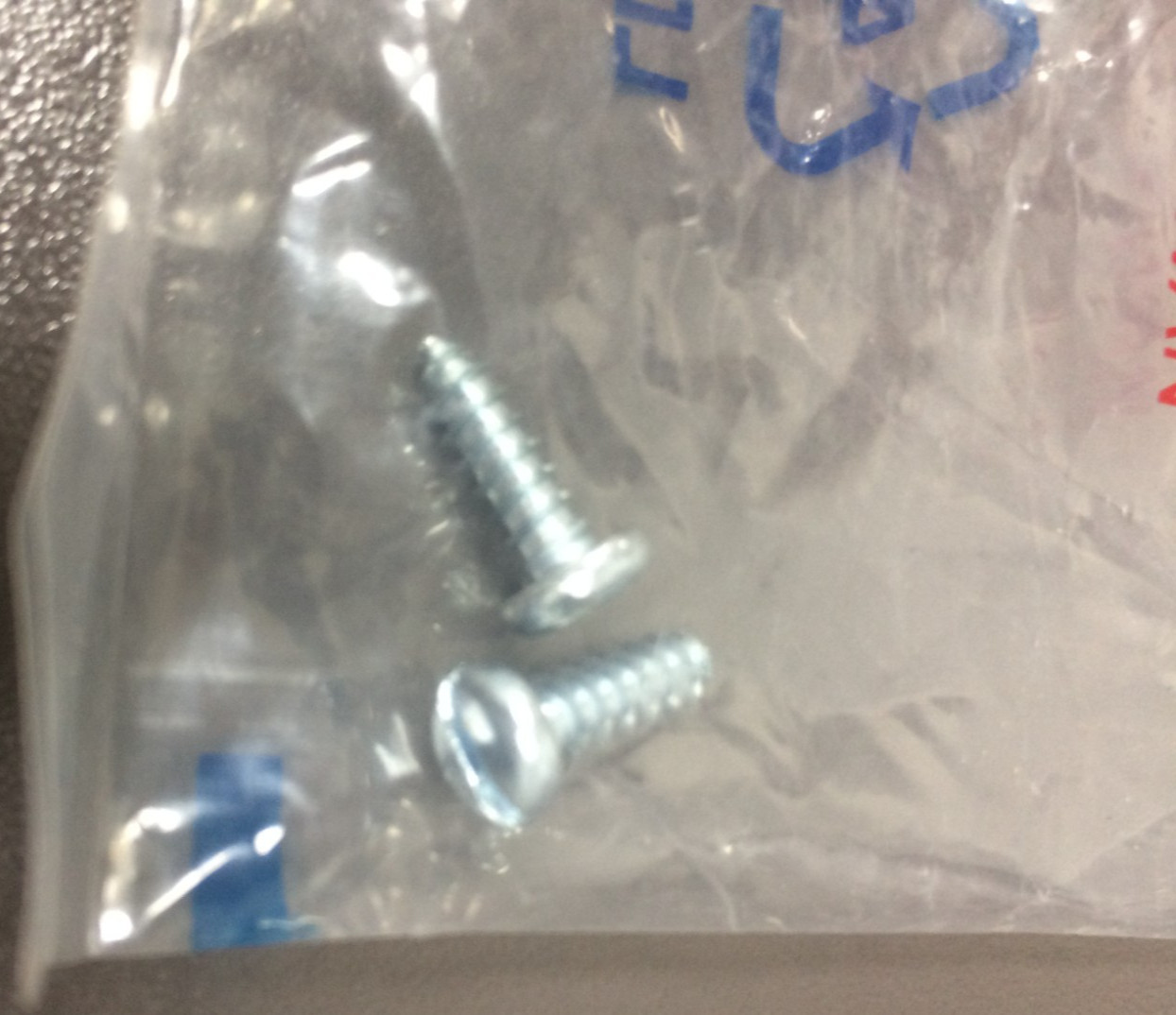 Motorola Mic Hangup Clip HLN 9073B, New in Pack w Screws
