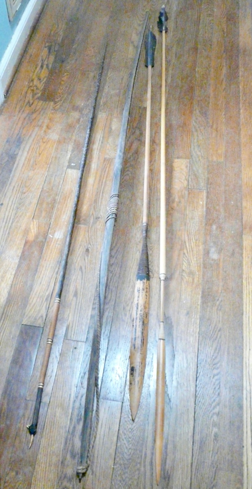 MATSES PERU AMAZON INDIAN  BOW AND TWO ARROWS
