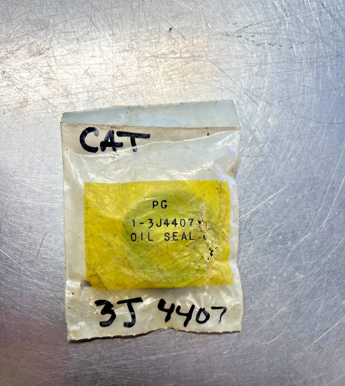 3J4407  OEM  CAT  SEAL   Caterpillar  3J-4407