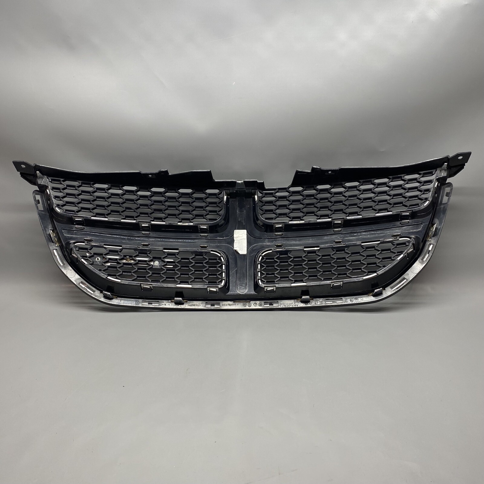 DODGE GRAND CARAVAN GRILLE 2012 2013 2014 2015 2016 OEM