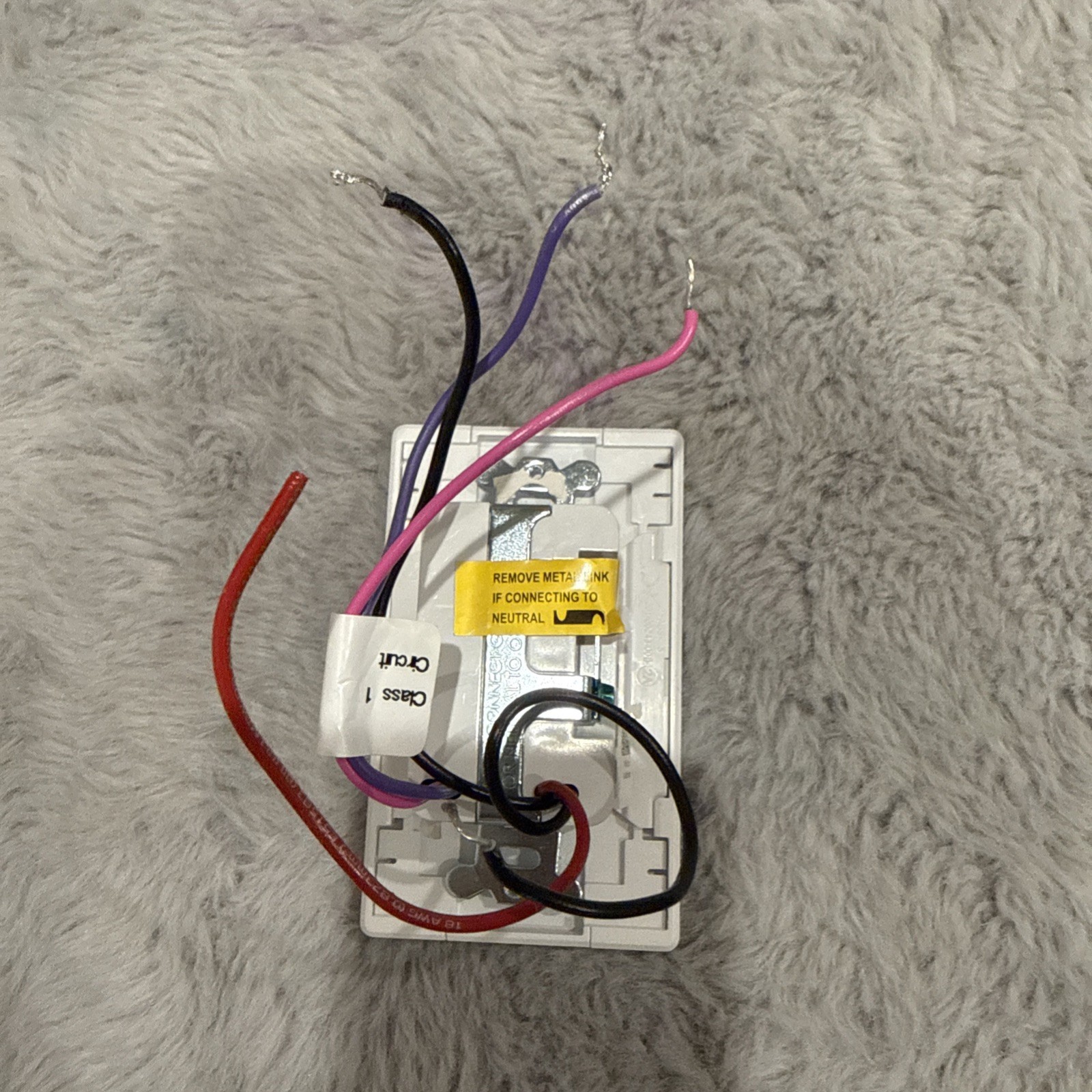 Sensor Switch Infared Motion Sensor SSD VA 120 WH. White. Used. Good Condition