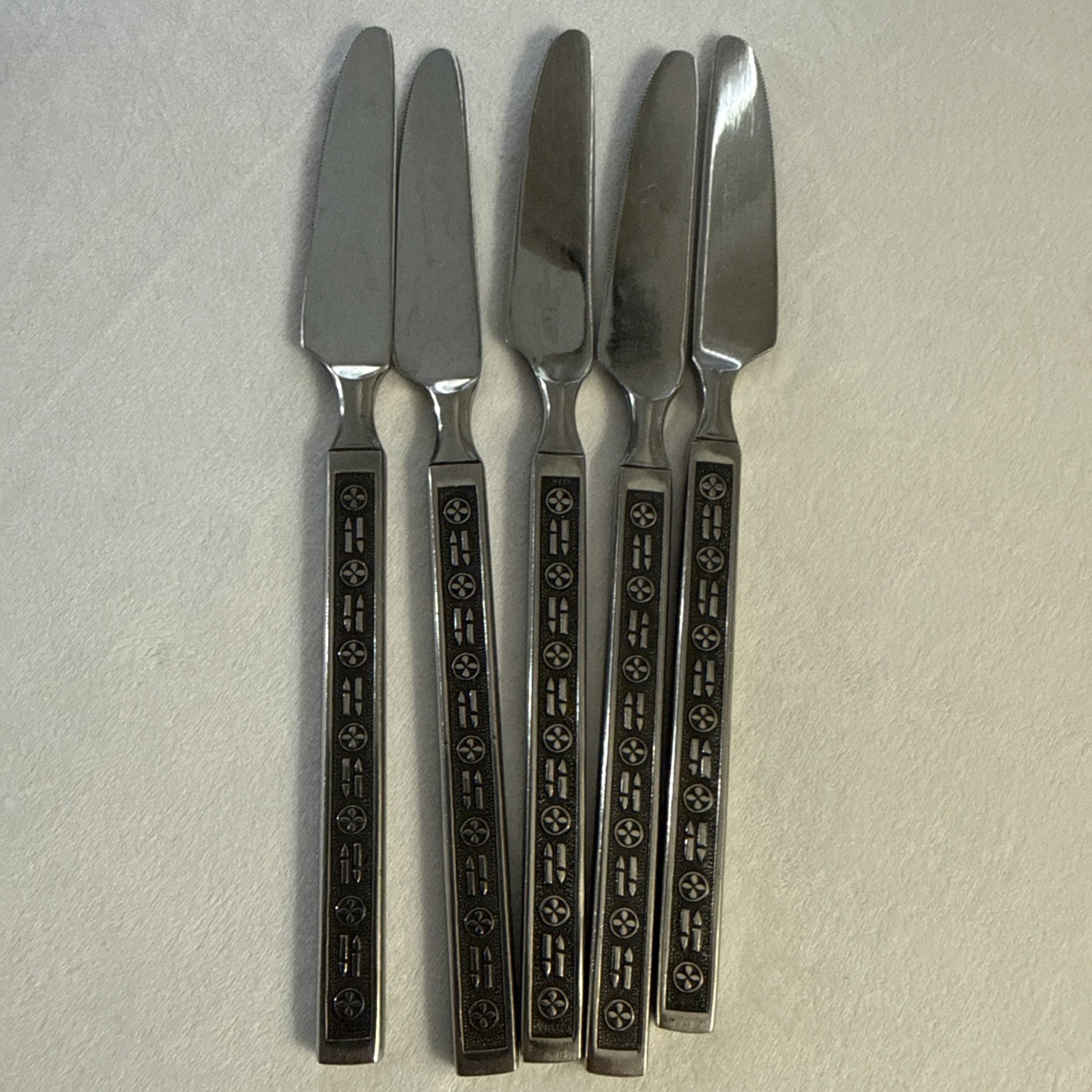 Vintage Stanley Roberts MATADOR Stainless Japan Black Pattern 5 Table Knives