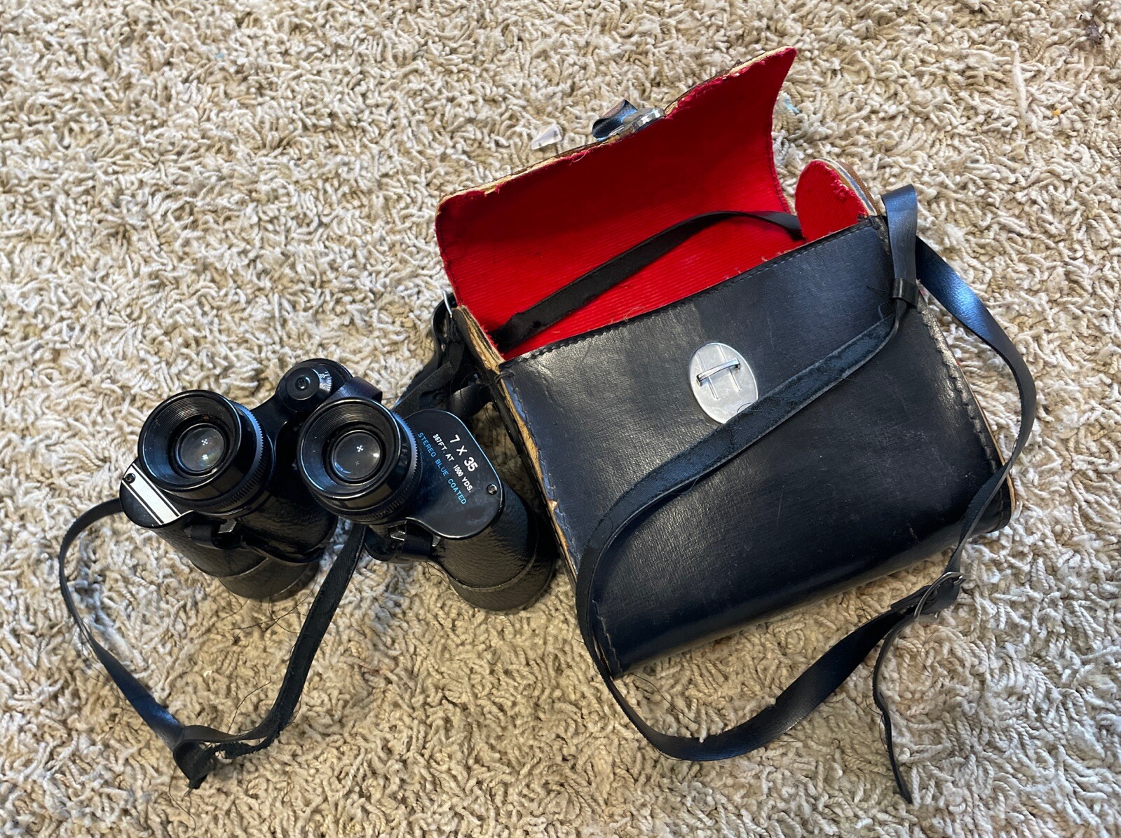 Galaxy Binoculars 7 x 35 367 ft AT 1000 YDS Leather Strap w/ Bag