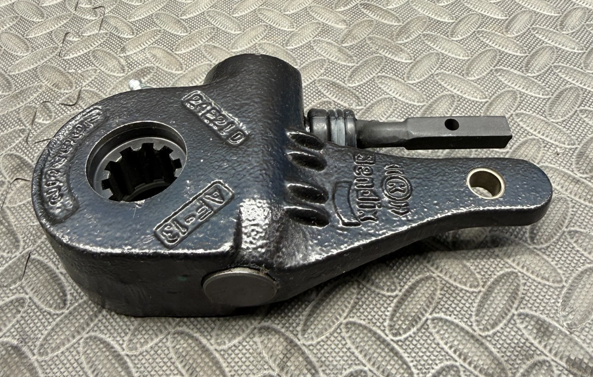 Genuine OEM Bendix K041770 Verajust LS Automatic Air Brake Slack Adjuster