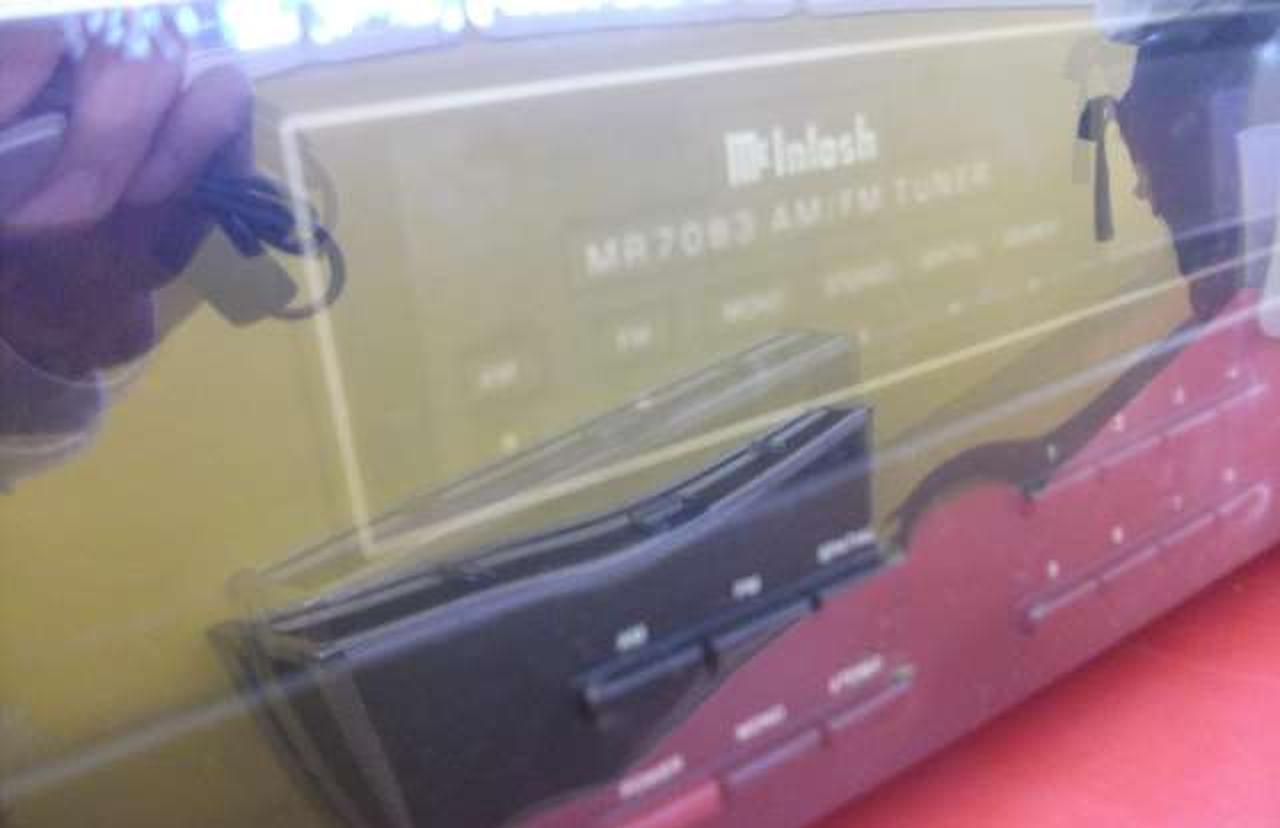 McIntosh MR7083 FMAM Digital Synthesizer Tuner Audio Equipment Working Confirmed