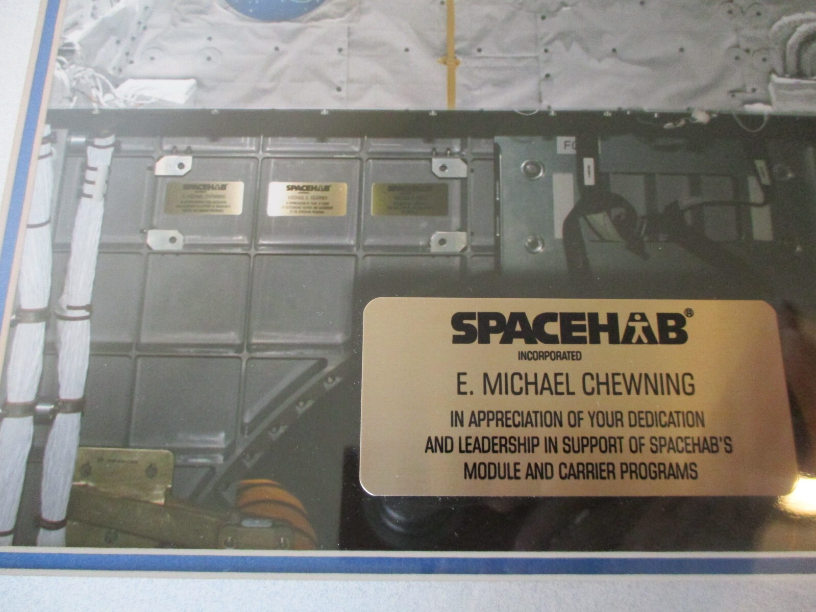 NASA SPACEHAB BOEING AWARD-MODULE/CARRIER PROGRAM-EXACT DUPLICATE UNIT 2 STS-118