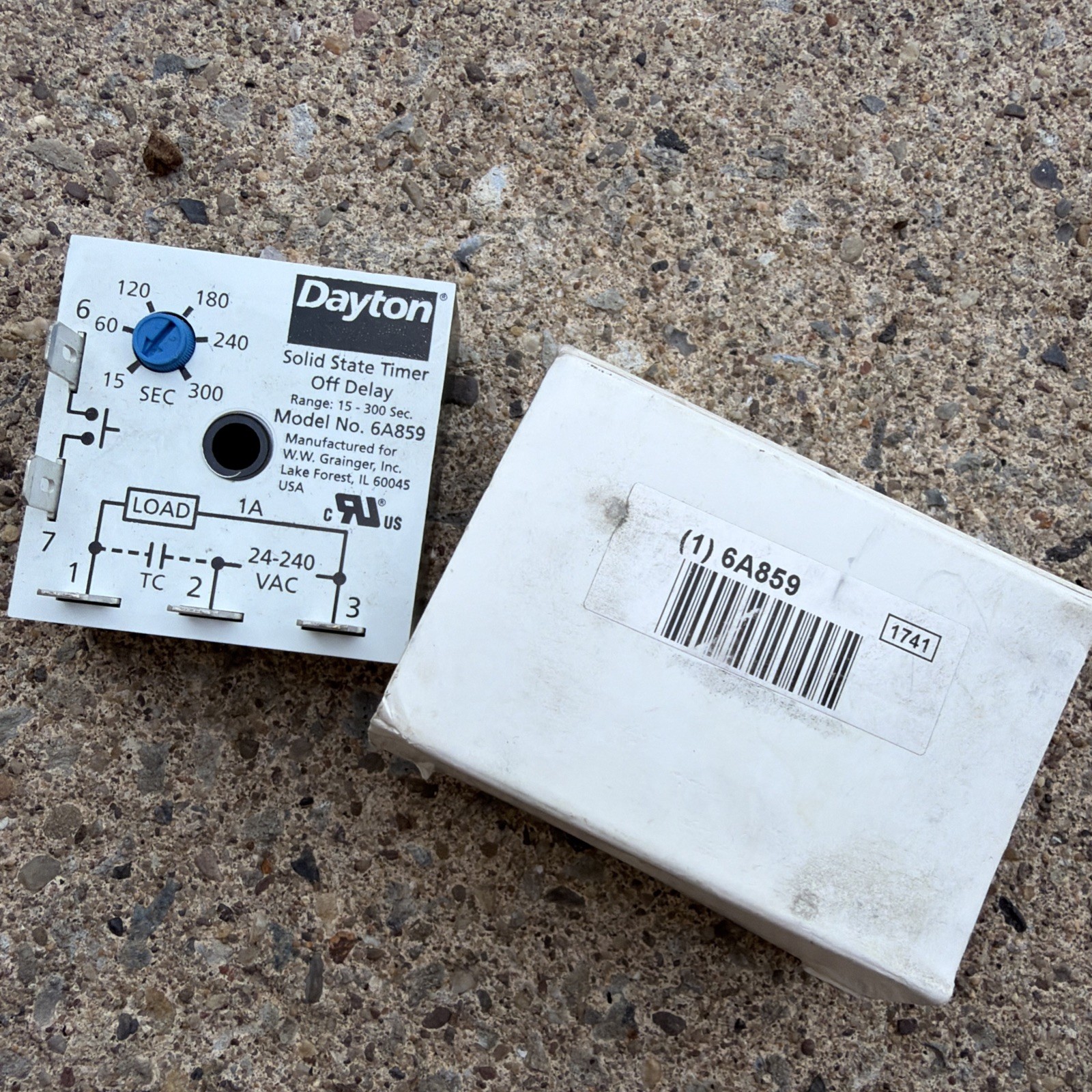 Dayton 6A859 Solid State Timer Off Delay. 15 - 300 Sec.