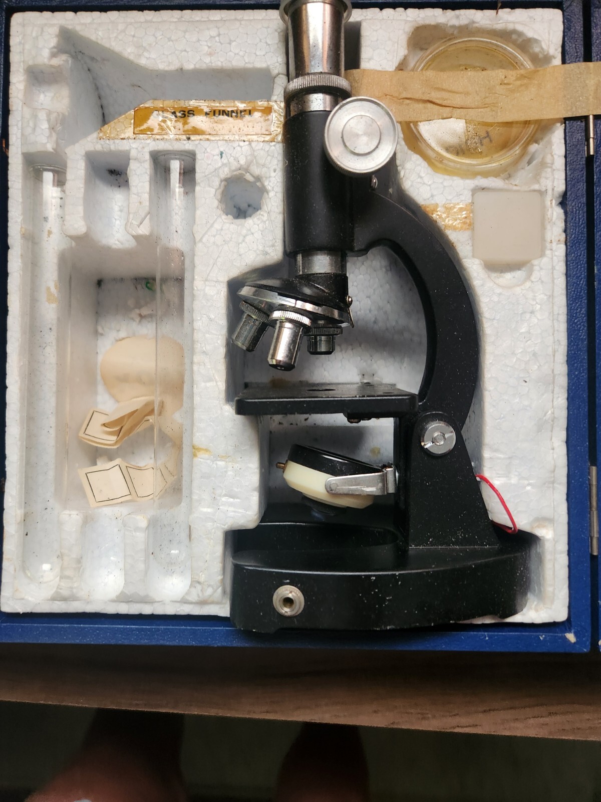 Vintage 70s K-Line Microscope  75x-750x Blue Case, Slides, Test Tube +