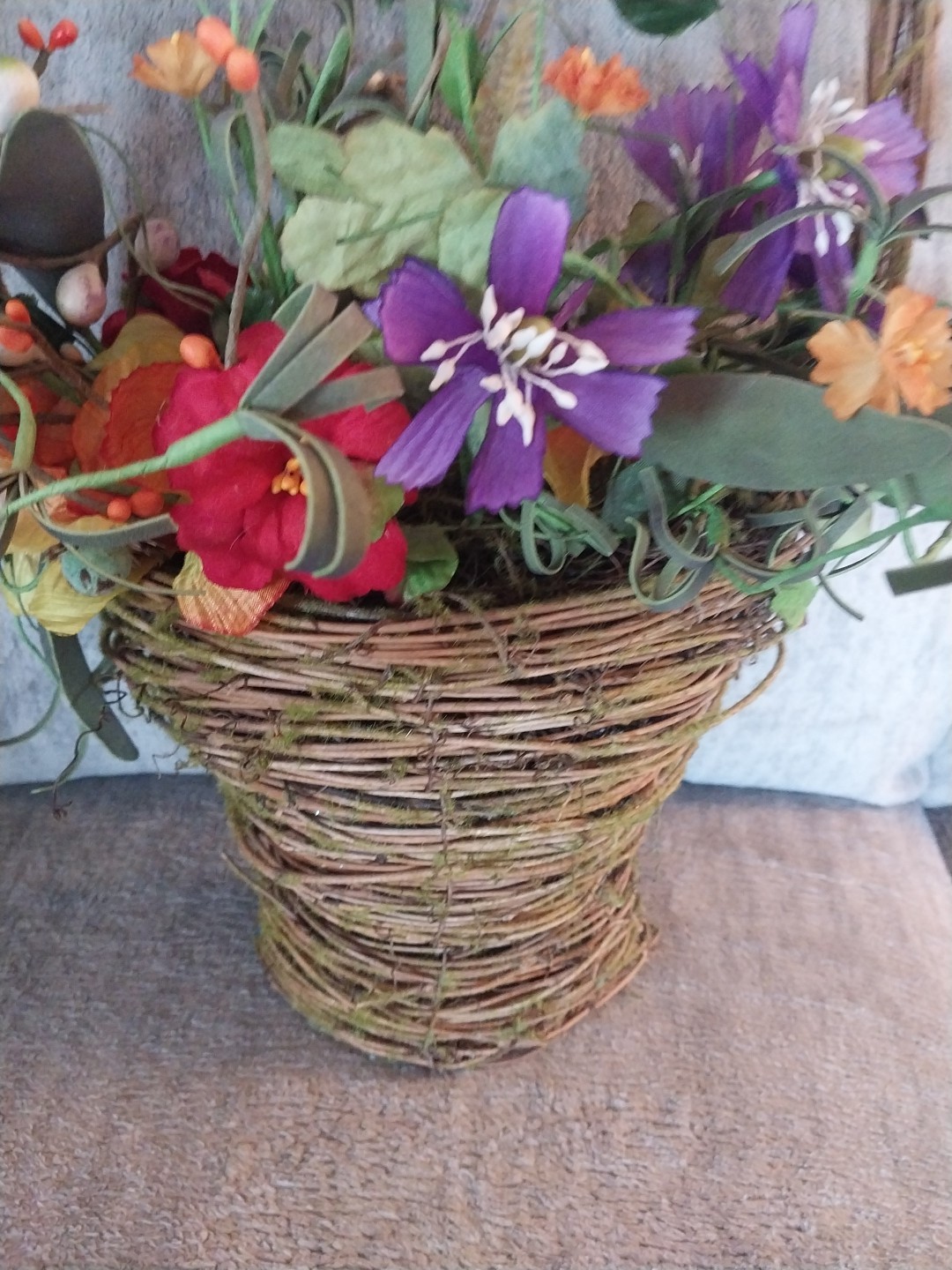 Spring Floral Wall Basket Hanging Decor