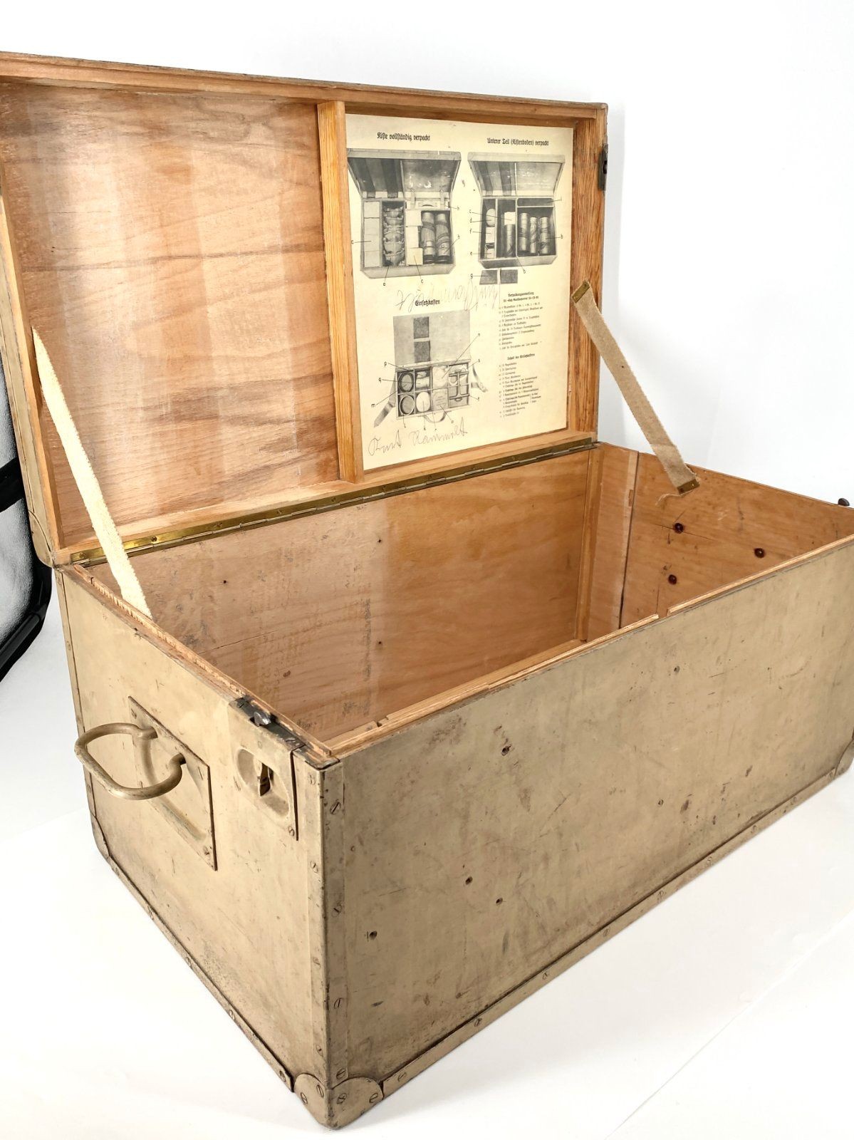 * BOX WOODEN CRATE GAS PROTECTION STOCK 30 CH 20 LABEL SNAP CLOSURE