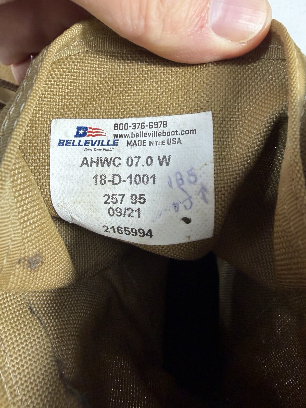 Belleville AHWC 07.0 W Tan Suede Combat Boots Mens 7 Wide Military Tactical