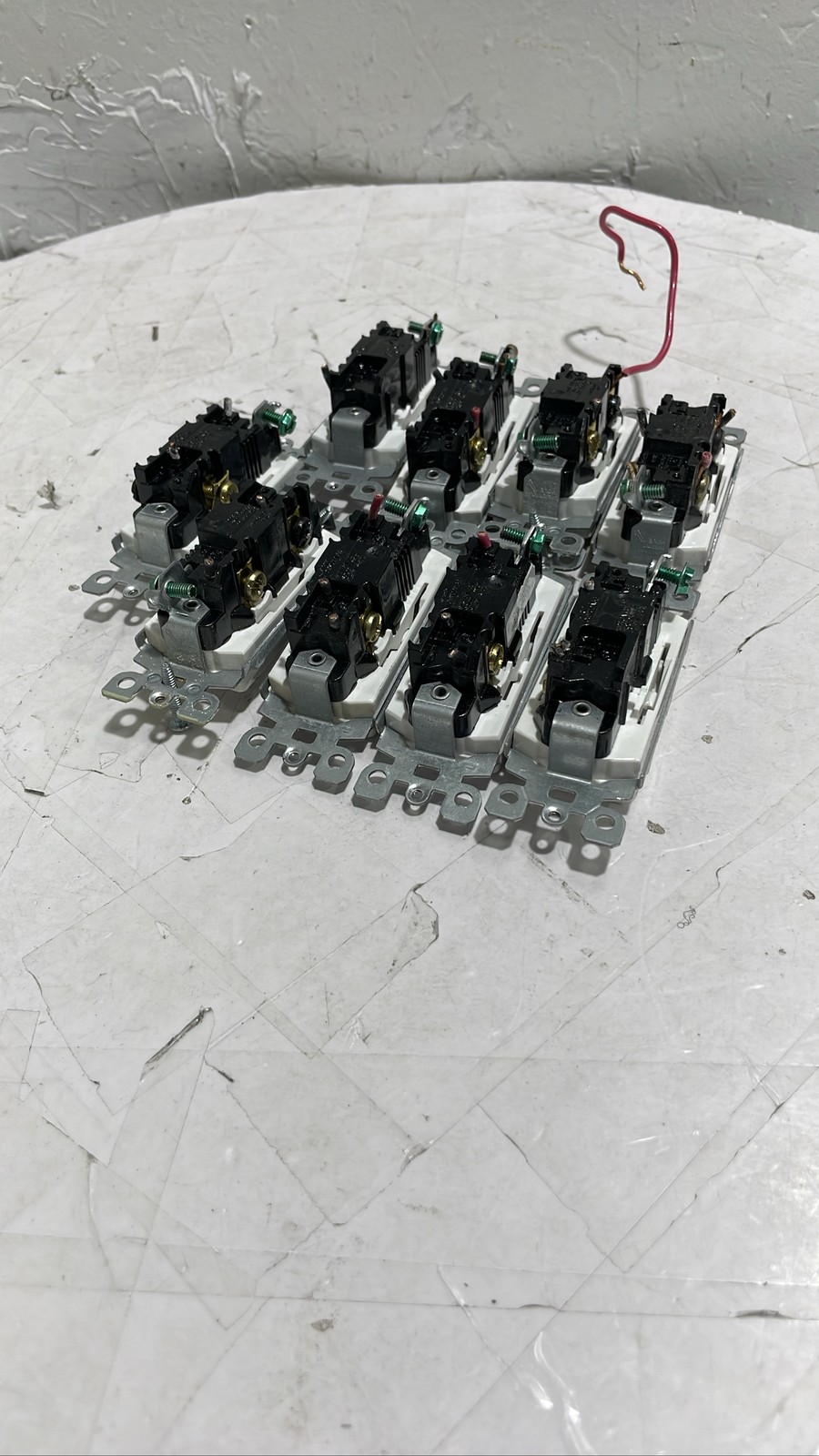 Leviton White Decora Paddle Wall Switches 15A 120/277V Lot Of 9