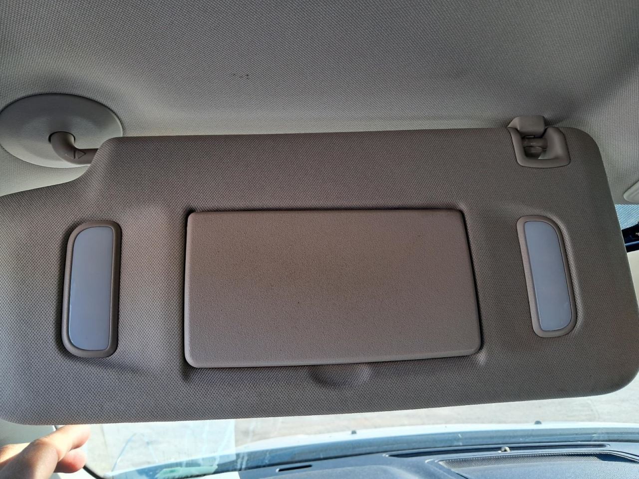 ACADIA 2016 Glove Box 4784852