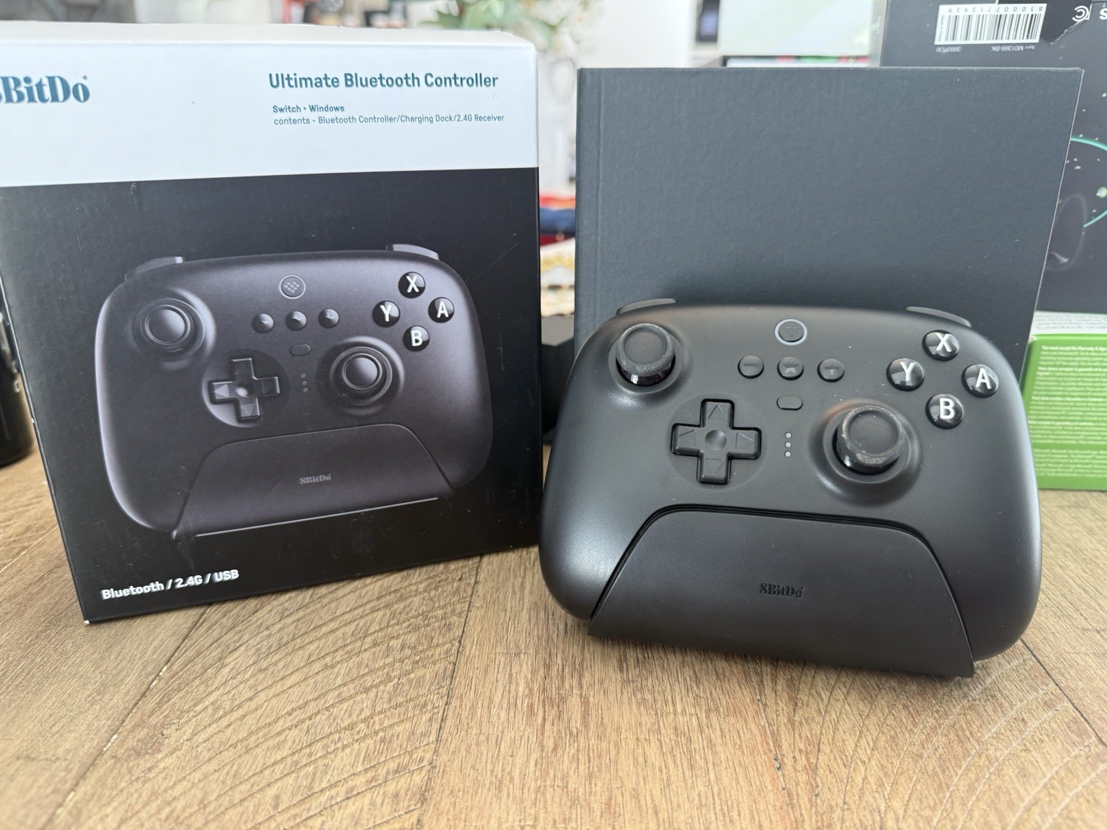 8BitDo 80NA Ultimate Wireless Bluetooth Controller With Charging Dock (Black)