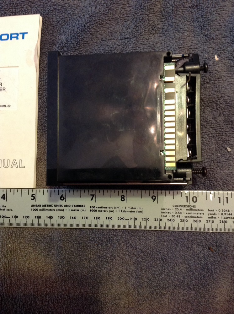 Newport 201AN-5 Voltmeter