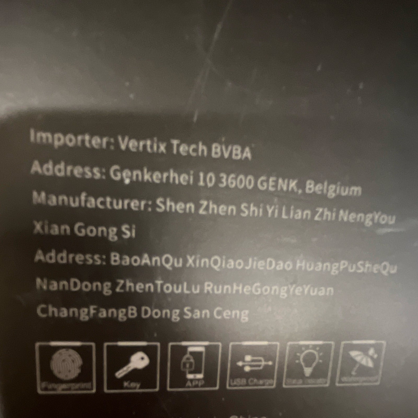 VERTIX TECH BVBA Fingerprint Padlock App Control USB Charge Black 2 Keys