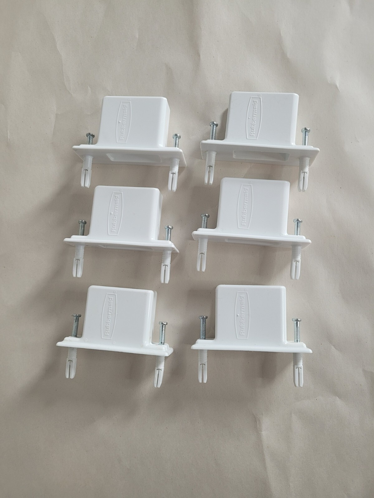Rubbermaid Free Slide Fast Set Plastic Wall End Bracket White Lot of 6