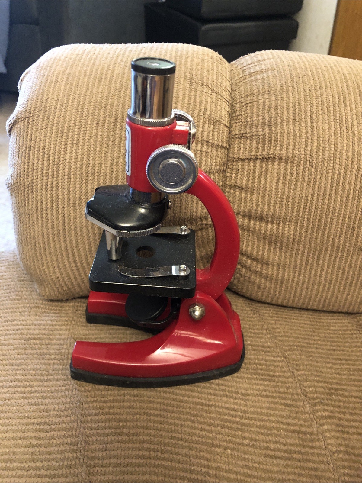 Tasco Red P300 POWER 100x200x300x MICROSCOPE
