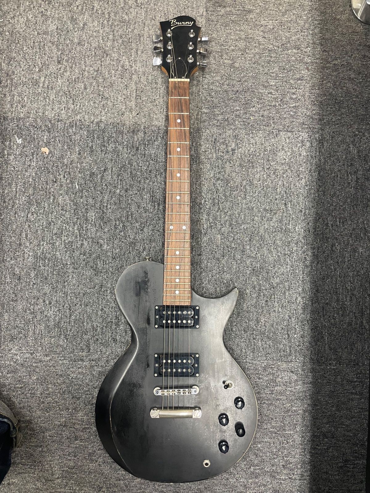 Burny Les Paul Type Relic Guitar