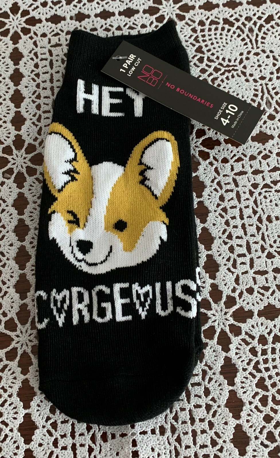 No Boundaries Pair of Corgi Dog Ladies No Show Socks Size 4 to 10 Brand New
