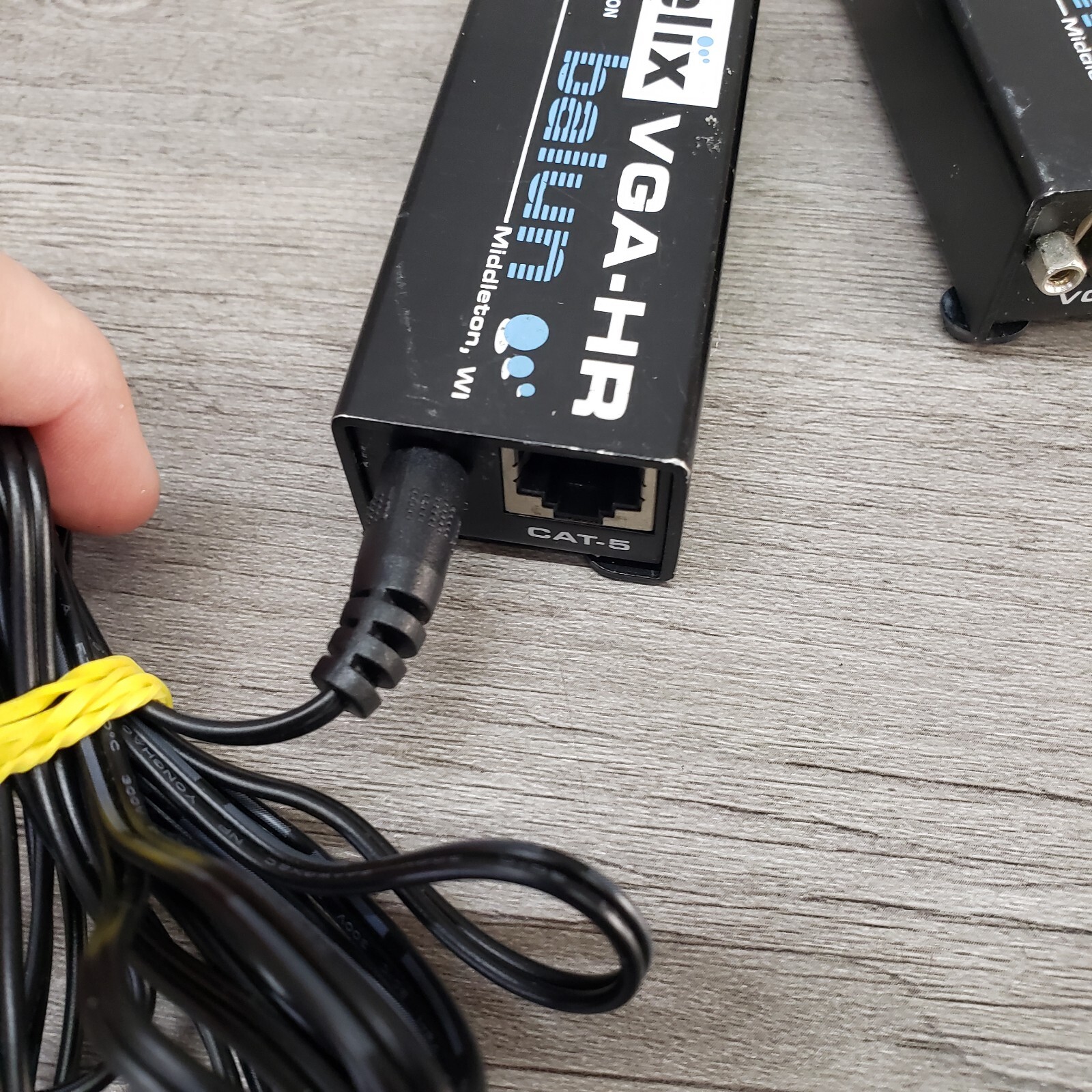 Two Intelix VGA High Resolution Baluns 1 Receive 1 Send CAT 5 Full Speed Modular