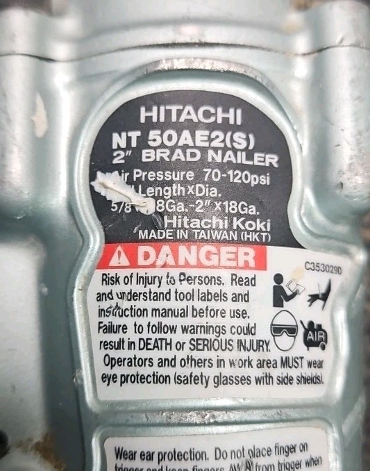 Hitachi NT 50AE2(S) 2" Brad Nailer with Case