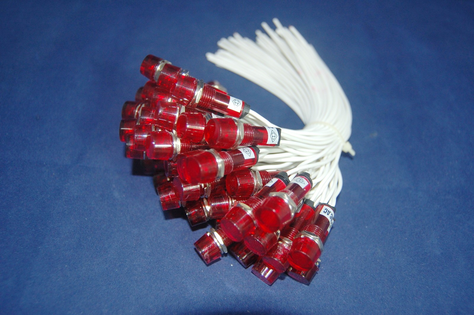 50 Pcs CYLINDRICAL Cap with wire 120V 10mm RED Mini Neon Pilot Lights