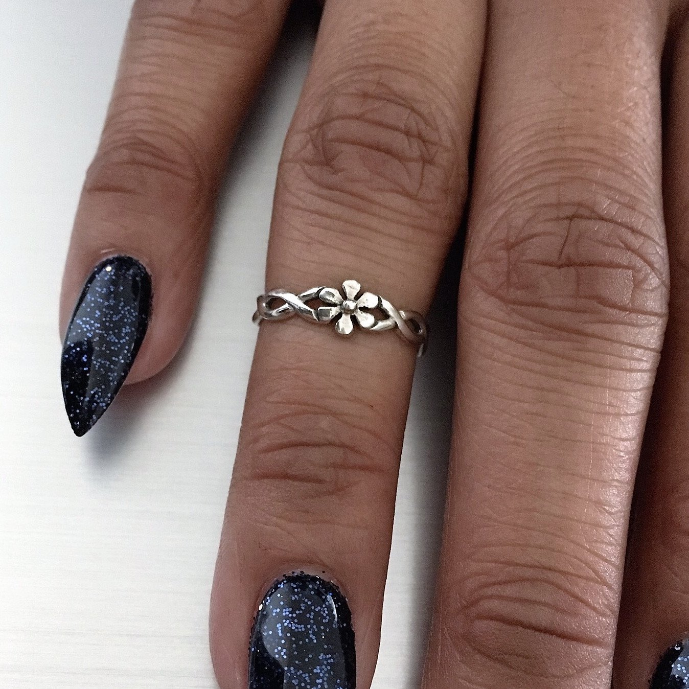 Sterling Silver Flower with Braided Band Toe Ring, Flower Ring, Silver Ring