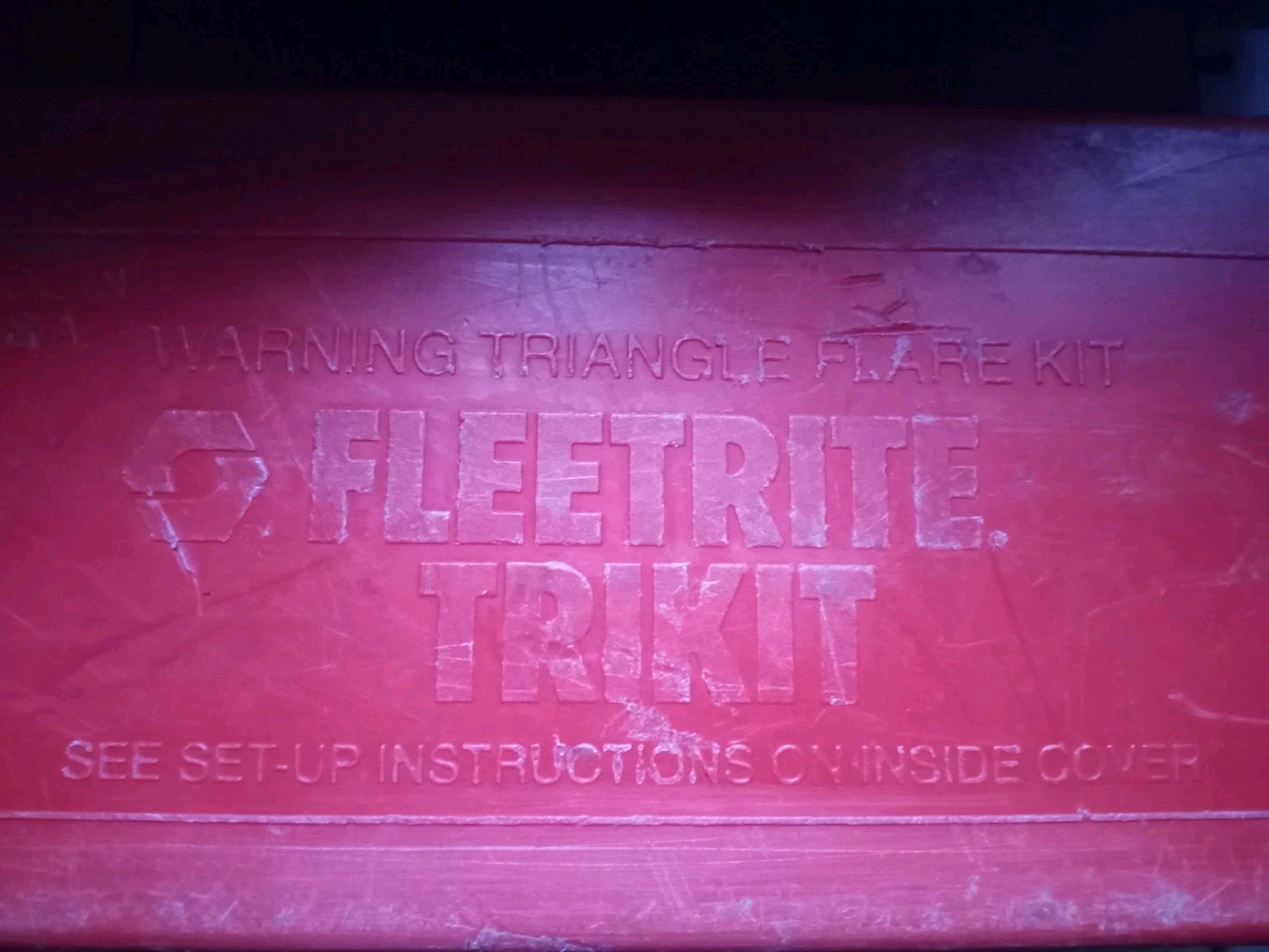 Fleetrite Trikit Heavy-duty Roadside Warning Triangle Flare Kit With Box