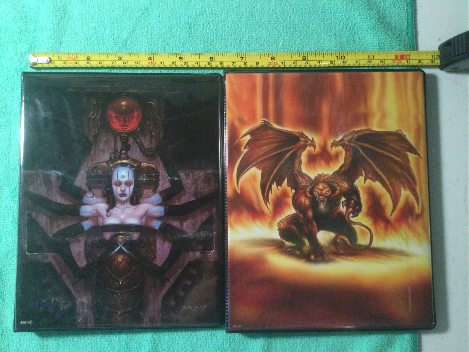 MTG Ultra Pro 4  pocket Binder-BINDER/PORTFOLIO  Set Of 2 SEE PIC FACTORY NEW