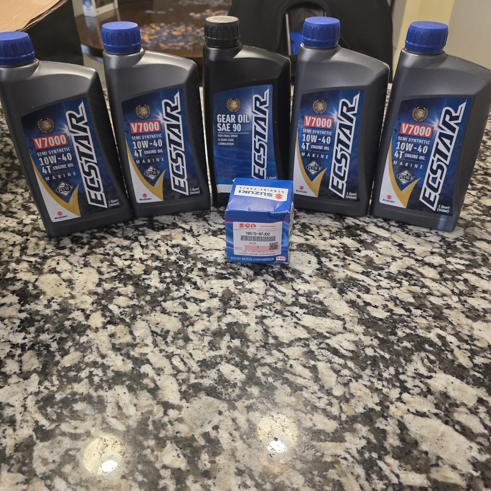 4x Suzuki ECSTAR 10W40 Semi Synthetic Marine Oil 990C0-01E30-QUA Oil Kit
