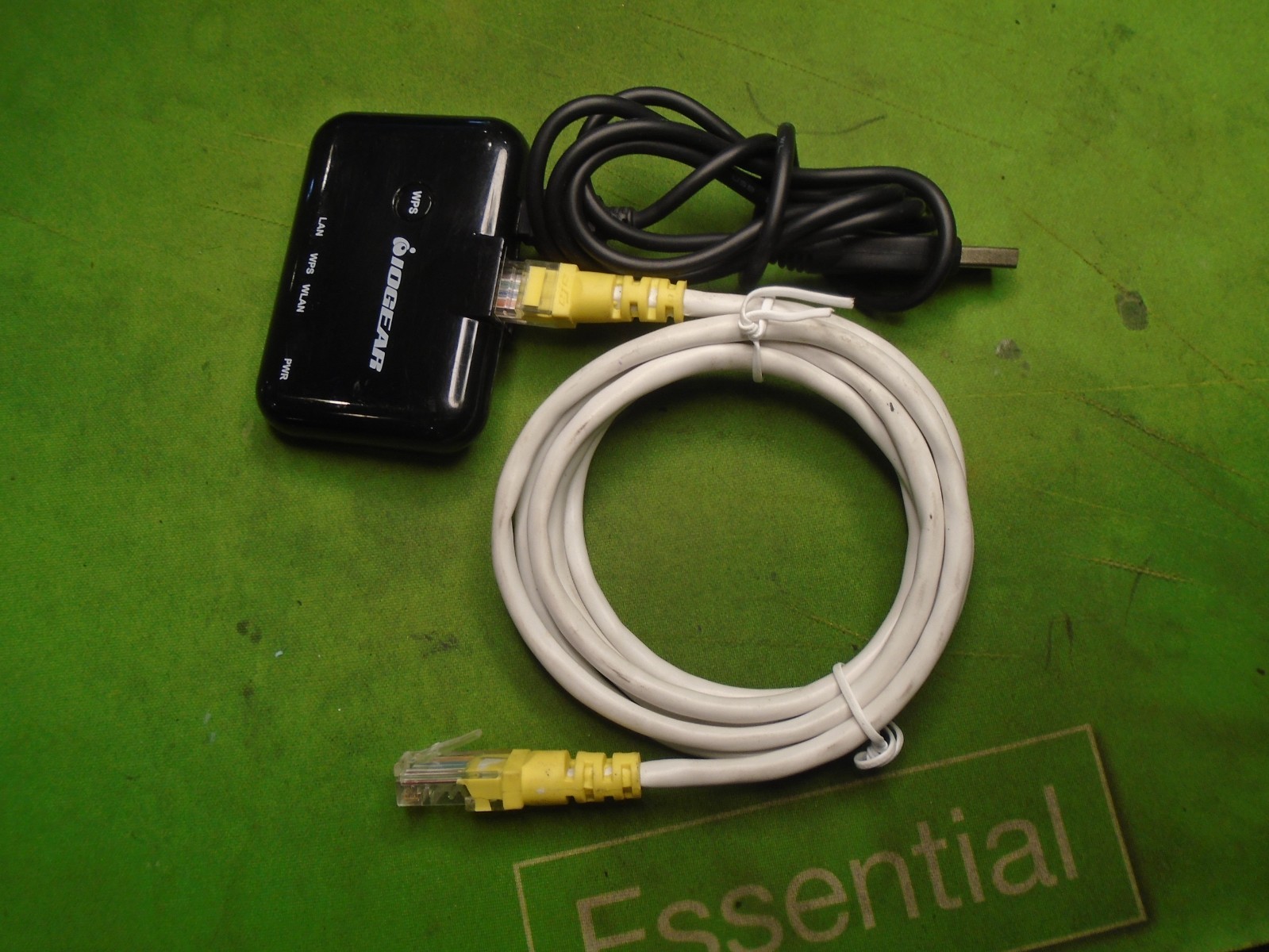 IOGEAR GWU627 ETHERNET SWITCH
