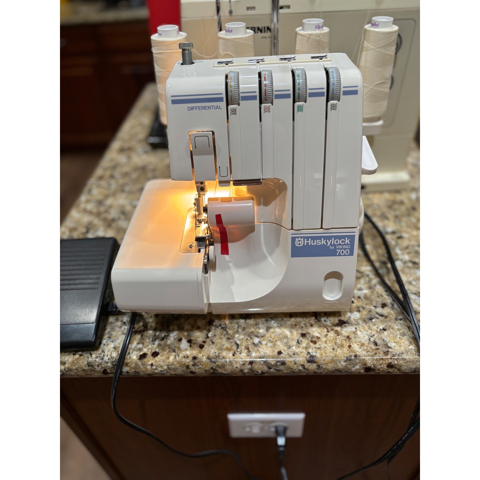 Husqvarna Viking Huskylock 700 Serger – Tested, Exc Condition, Original Manual