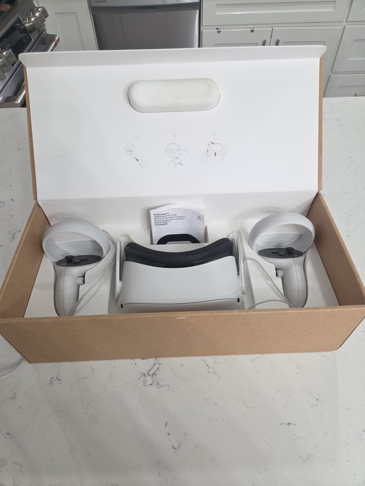 Fully Functioning Preowned Meta Quest 2, 128 GB with Box.