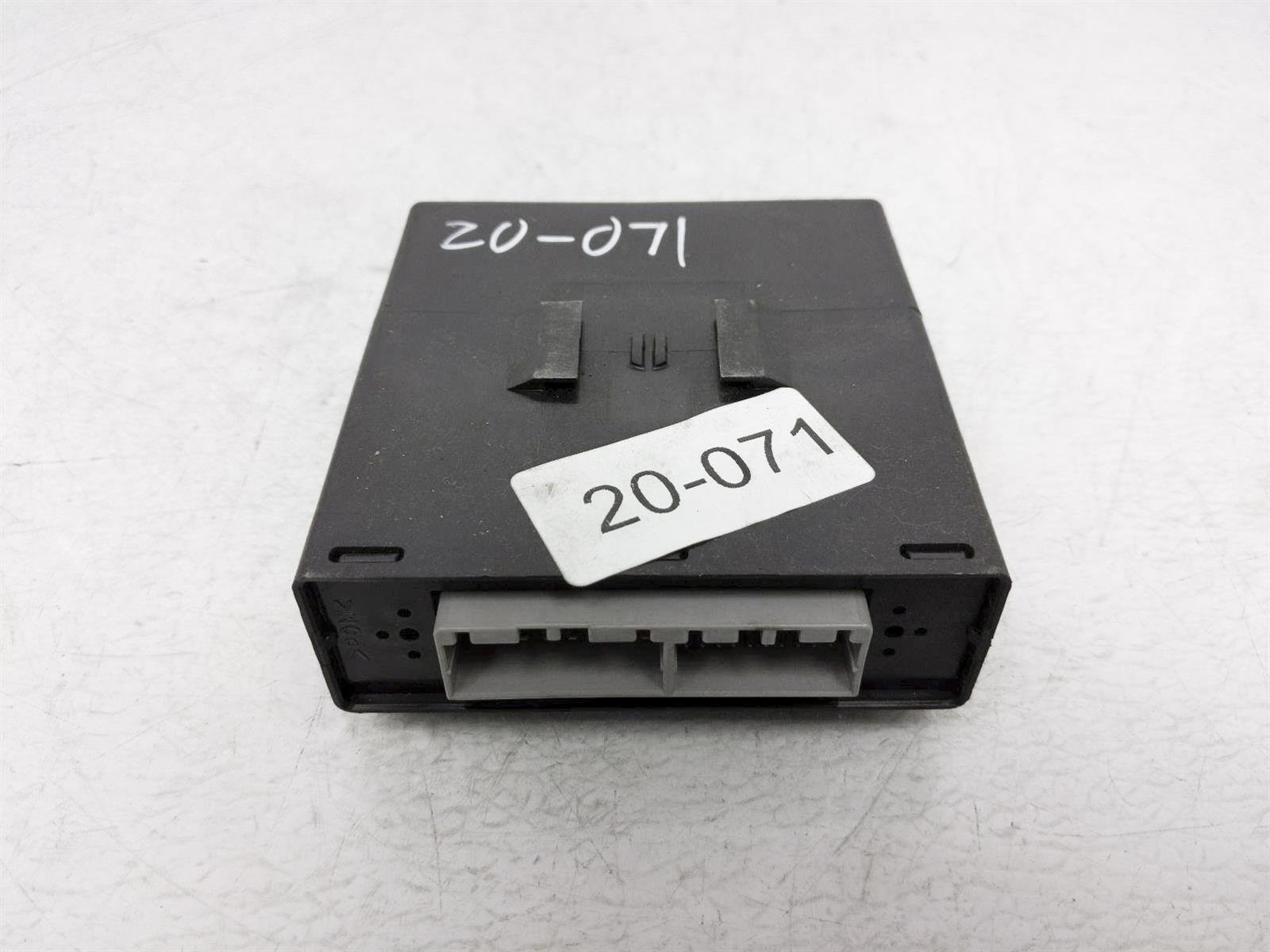 Subaru Impreza 2007 2.5 Multifunction Control Unit 88281Fe390