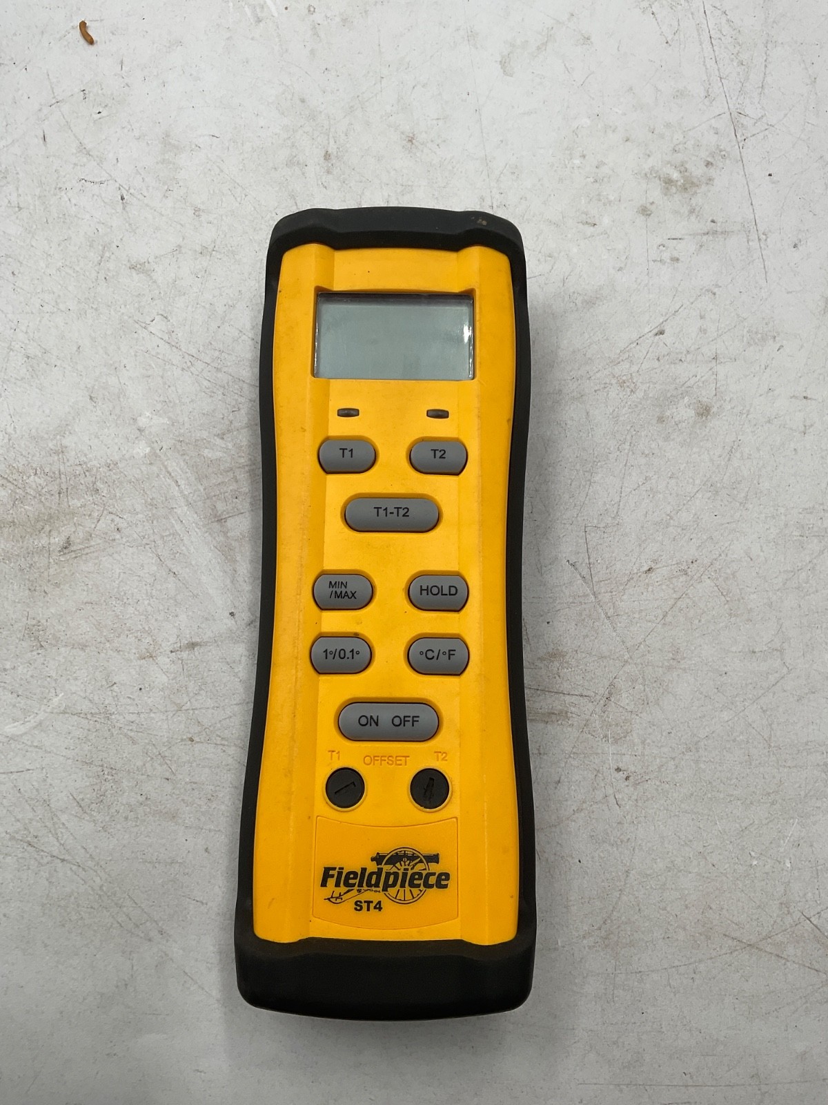 Fieldpiece dual temperature digital thermometer ST4 HVACR