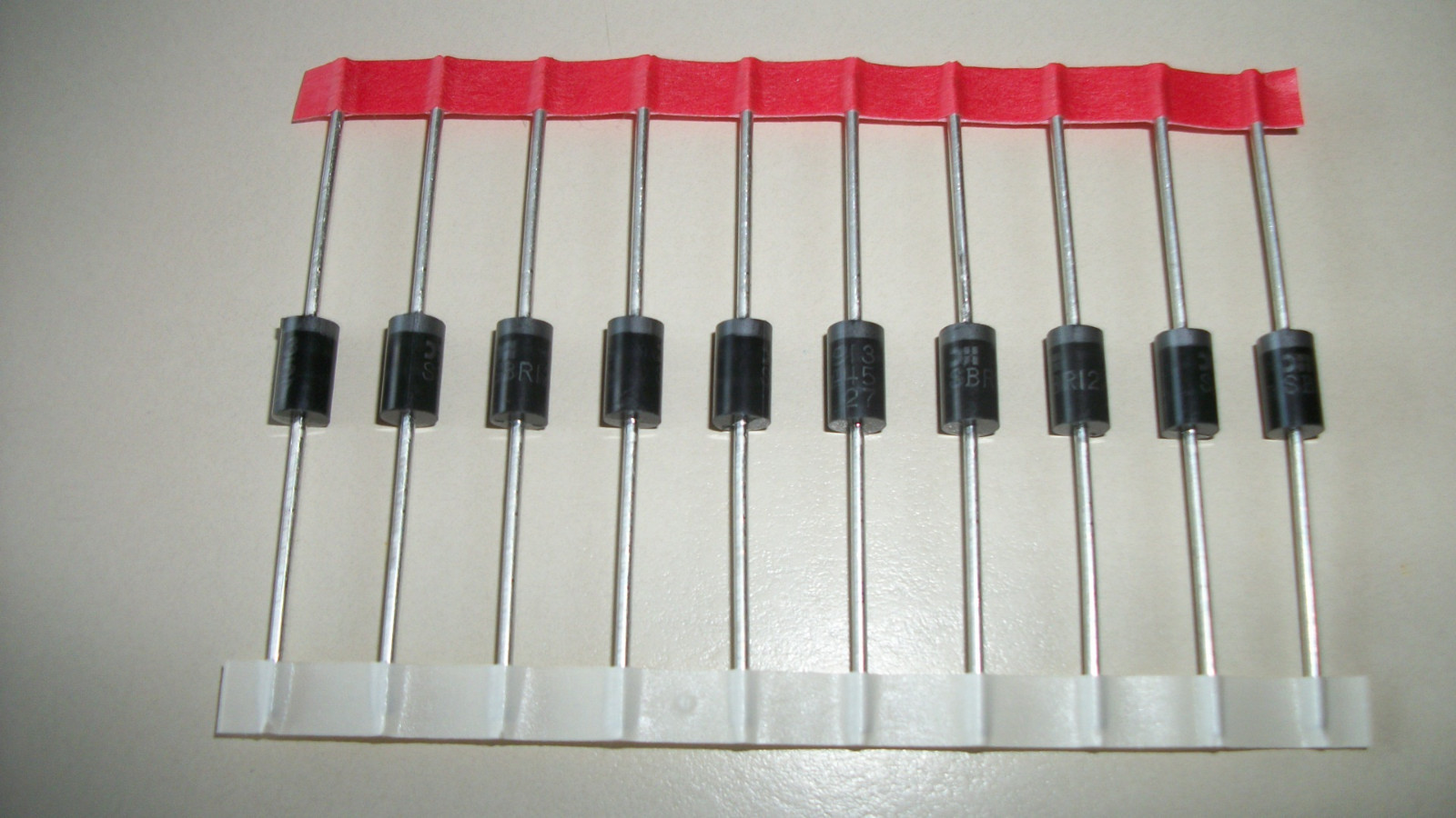 10 pcs of 12A 45V ULTIMATE Diodes for Solar Cells Panel SBR12A45SD1