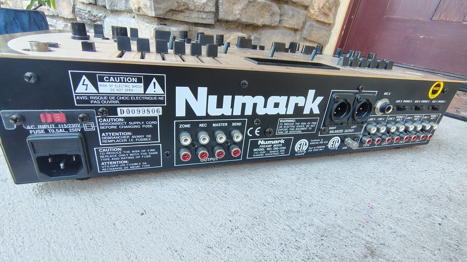 Numark DM1295 4-Channel Rackmount DJ Mixer Digital Sampling With Mic And Light
