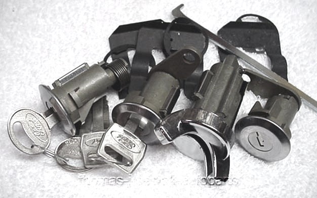 New Door Ignition & Trunk Locks With Ford Logo Keys Ford Mustang 70 71 72 73