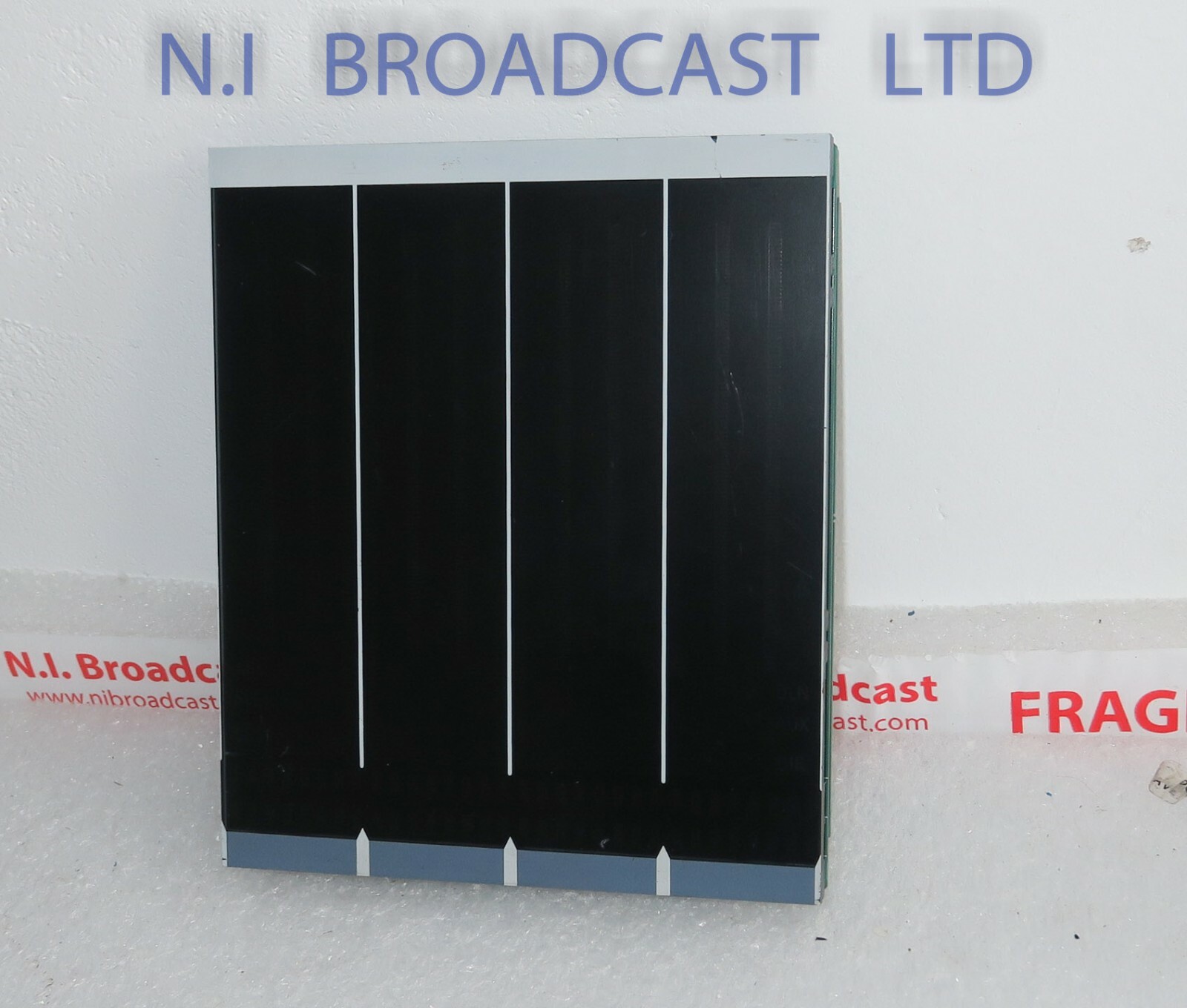 1x  Stagetec Cantus bar gragh MLU2 module  has cmodel CMET on it also