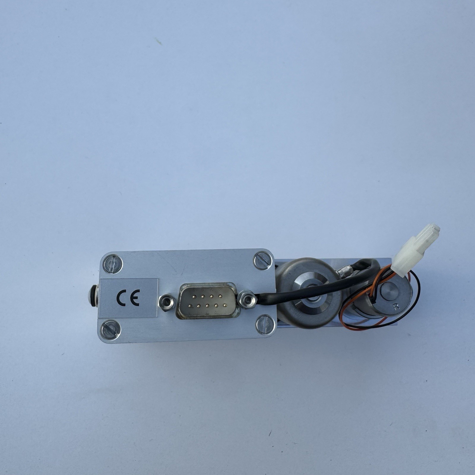 Bronkhorst THE-002F Mani-Flow Mass Flow Controller 200 ml/min N2 24V