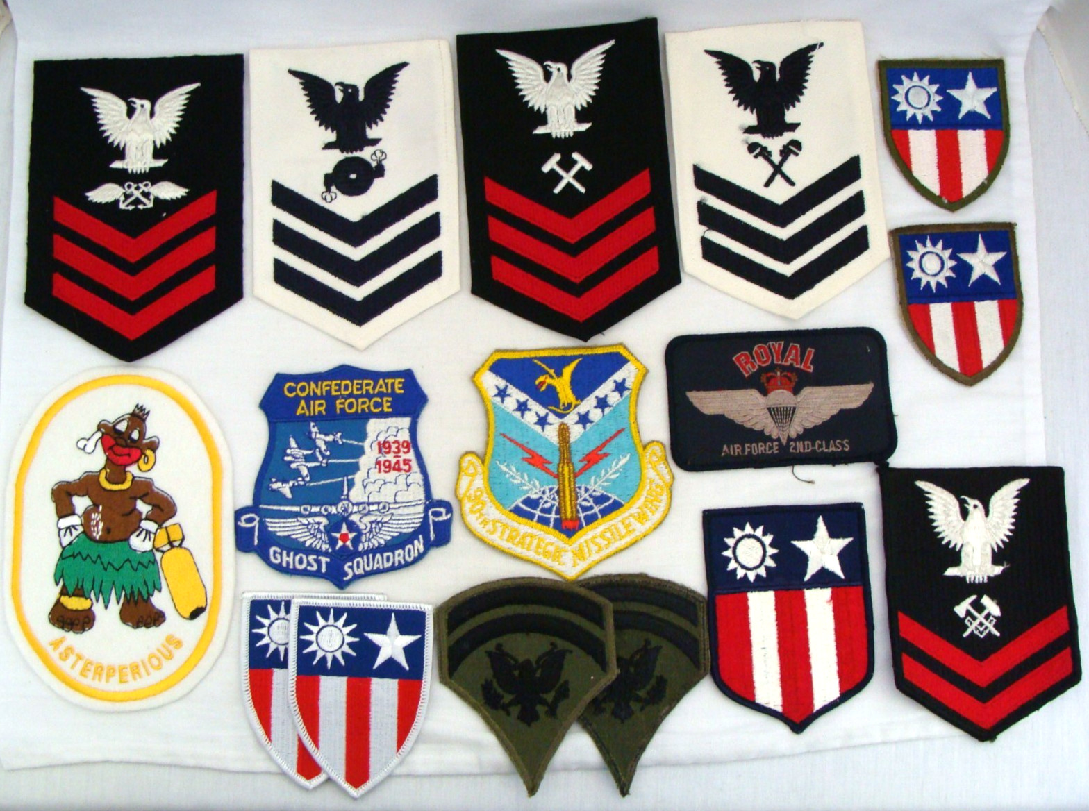 United States Military Insignia Patch Mixed Lot Of 15 Plus One Royal Air Force