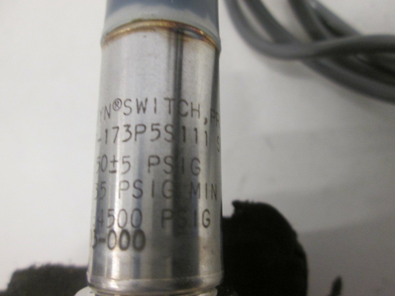 ITT Neo-Dynamics, Pressure Switch, 98087-173P5S111, Used