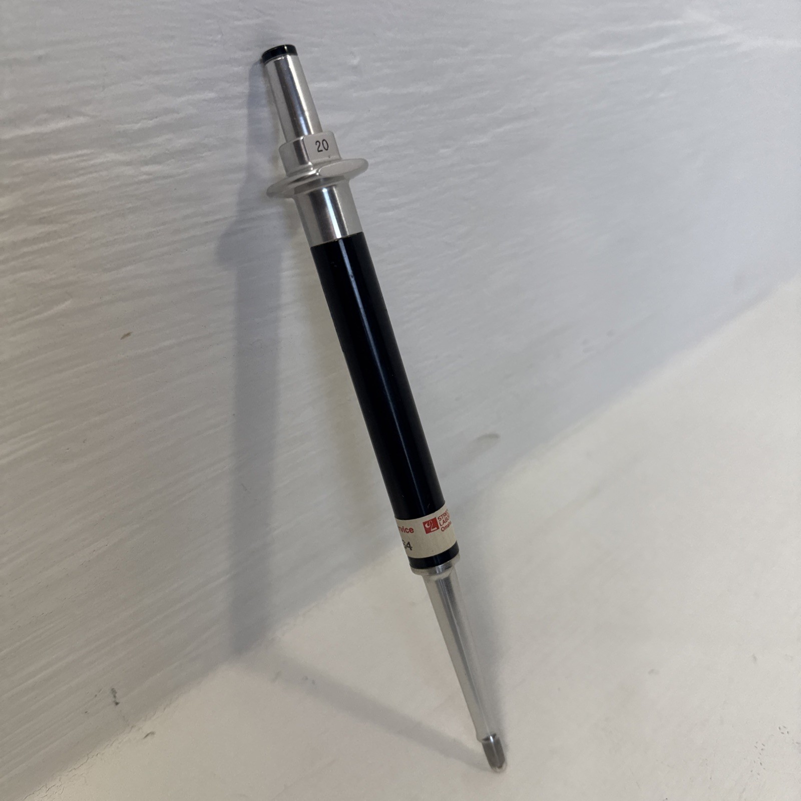 MLA D-Tipper 20uL Pipette Black Precision: 1.35% Aluminum Stainless (PN: 1052C)
