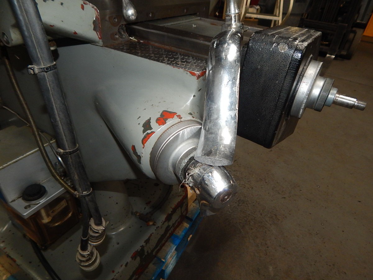 SHARP LMV VERTICAL MILLING MACHINE 9?X42? TABLE M5909