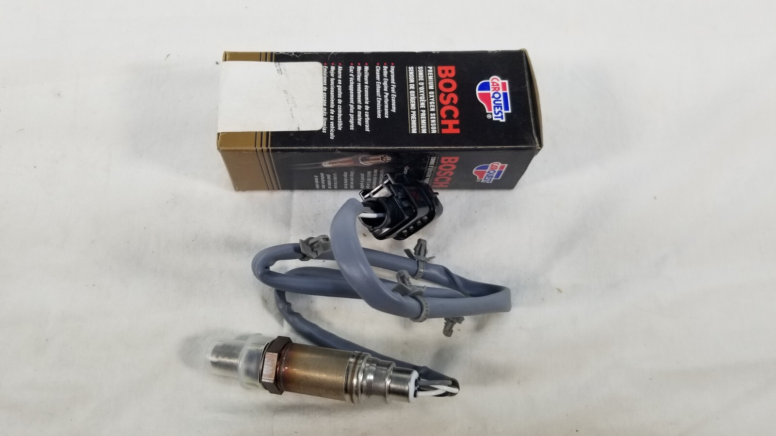 NEW CarQuest Bosch Oxygen Sensor 15967 75-2704 2000-2001 Nissan Sentra