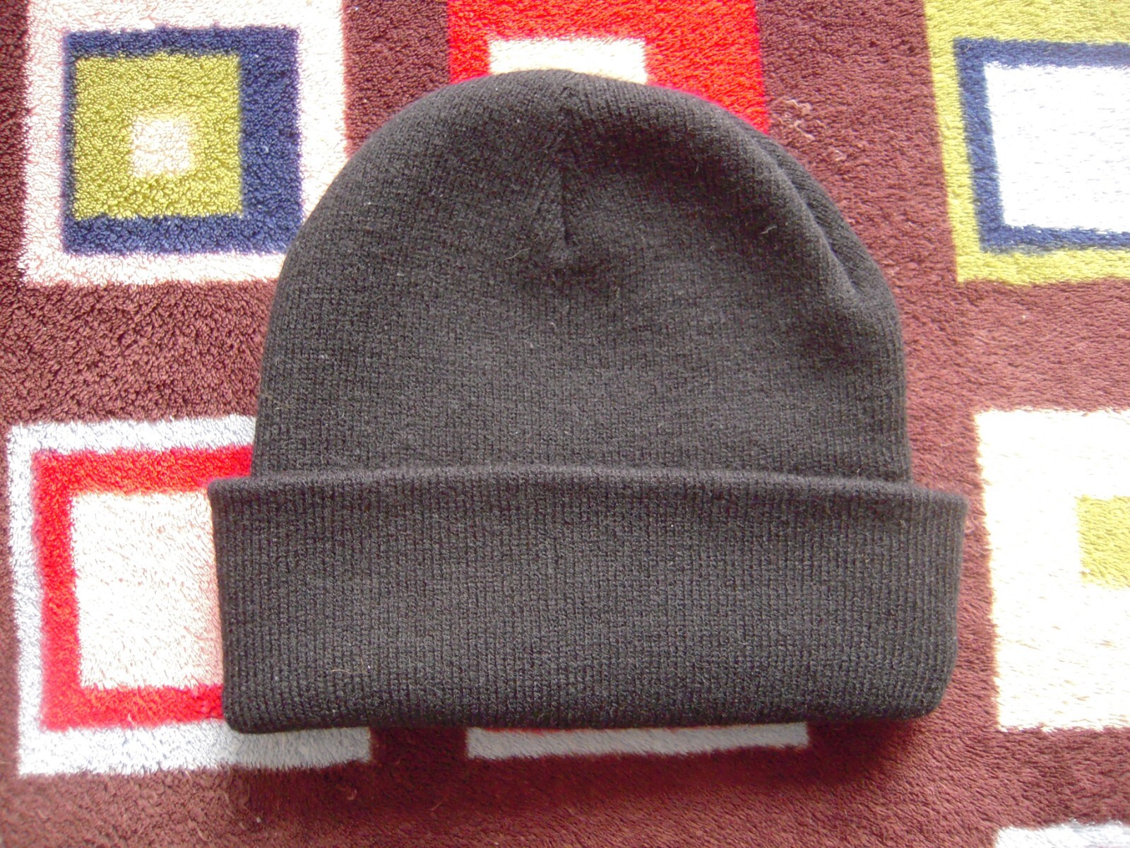 NWOT BLACK 100% ACRYLIC KNITTED WINTER SKI/OUDOOR BEANIE CAP SIZE MEDIUM