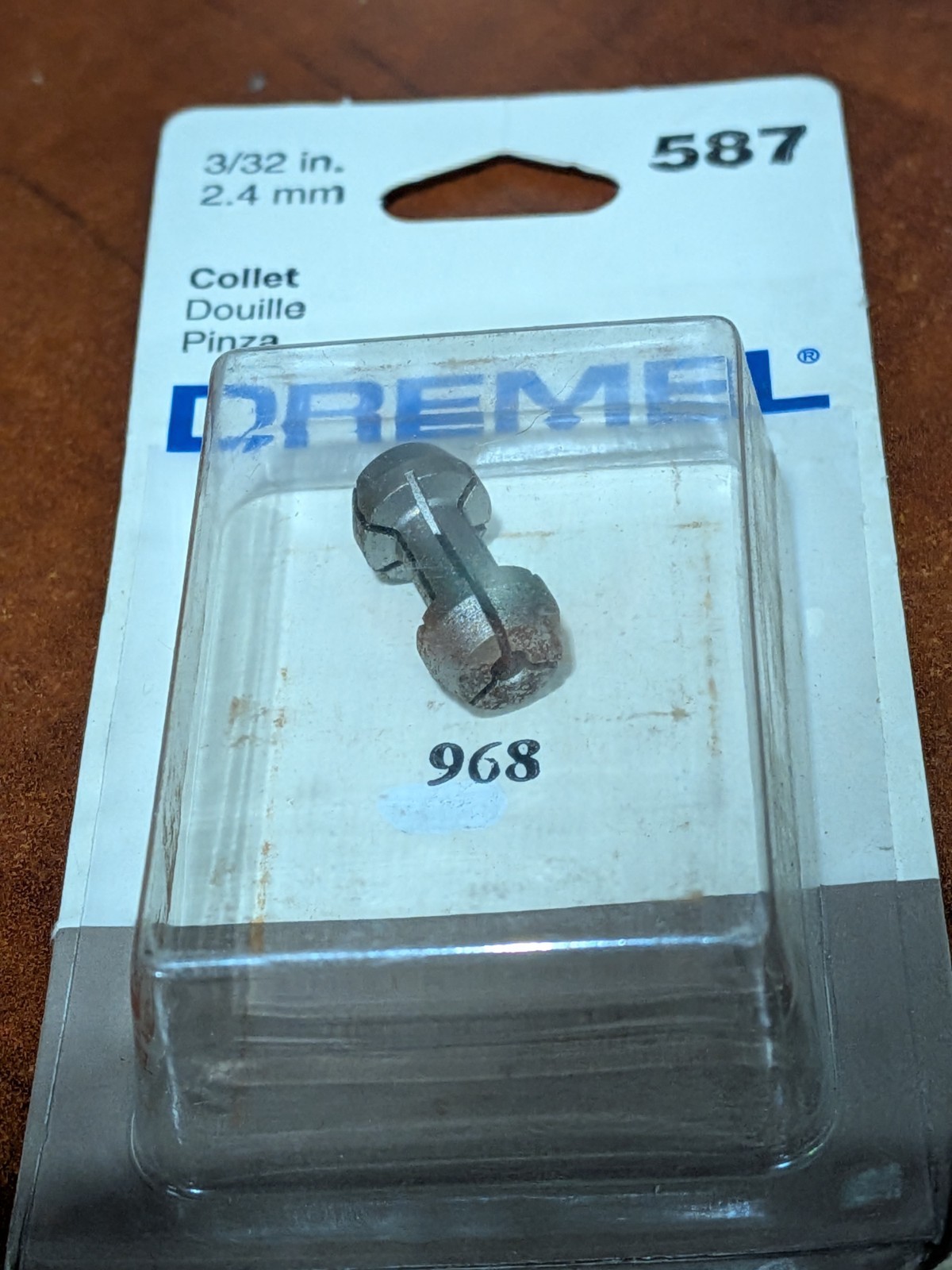 Dremel - #587 - Collet - 3/32 in/2.4mm - NOS