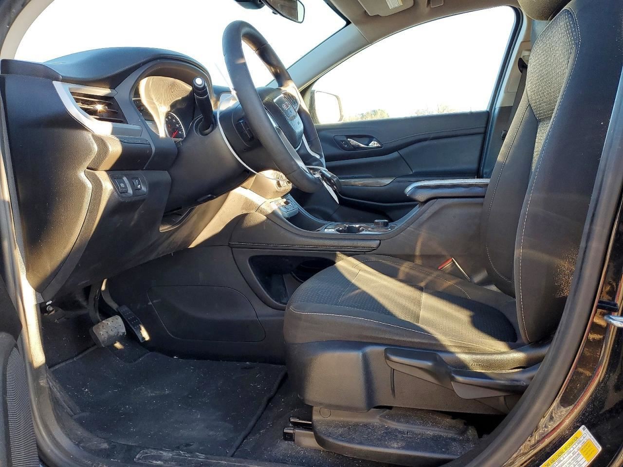 ACADIA 2022 Glove Box 5009935