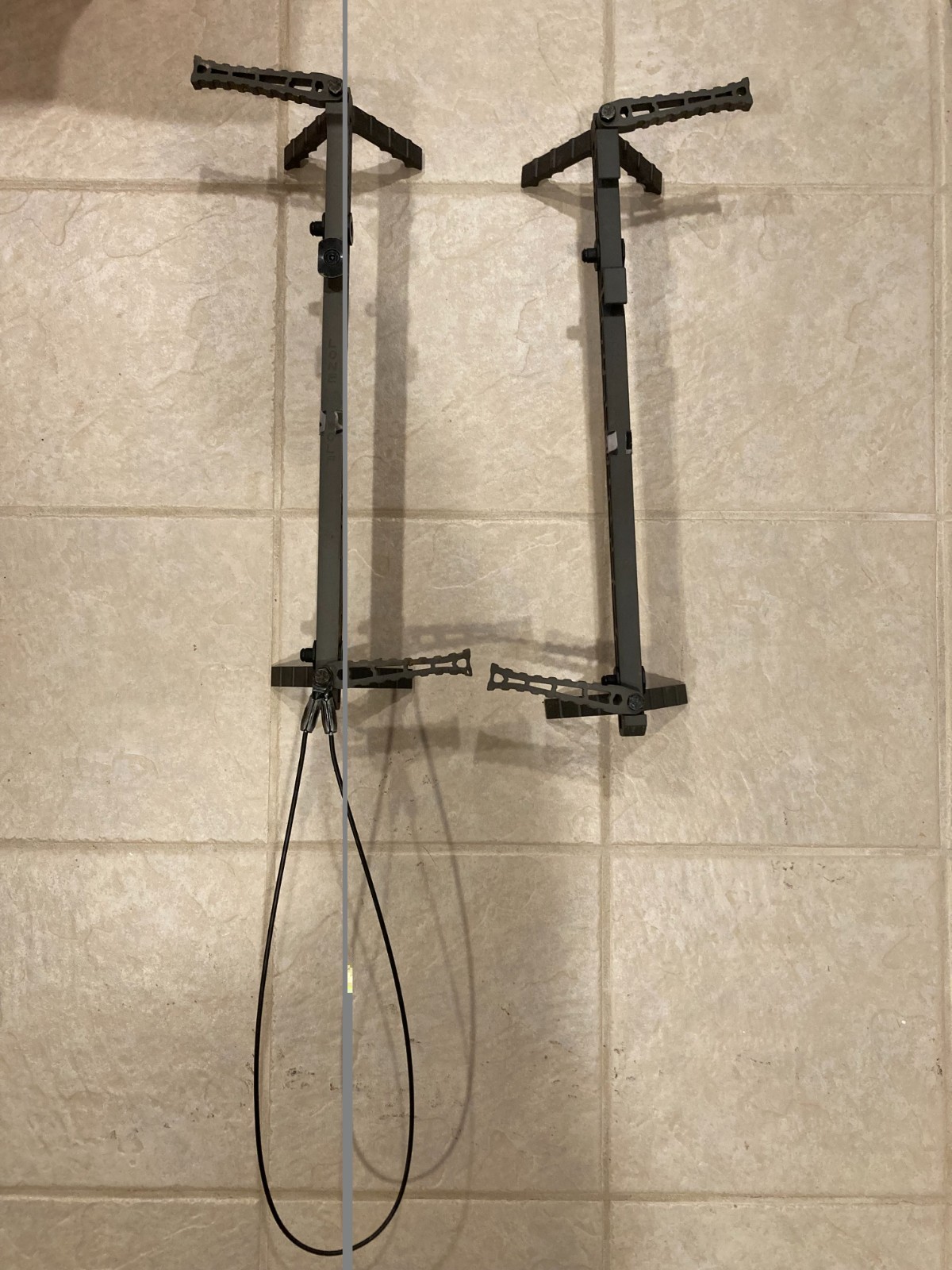 2 - 20" Lone Wolf Custom Gear LWCG Compact climbing sticks - Single Step